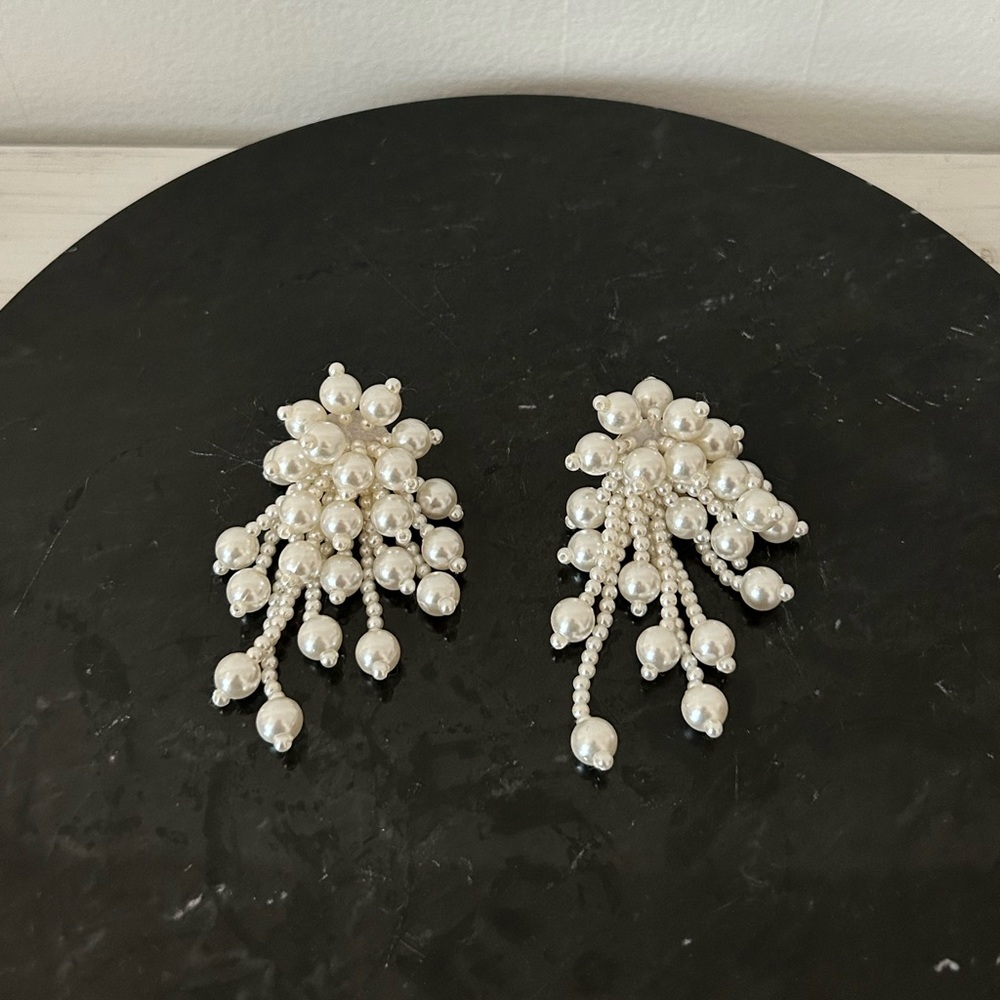 Nasty gal “Pearl inspired statement earrings”